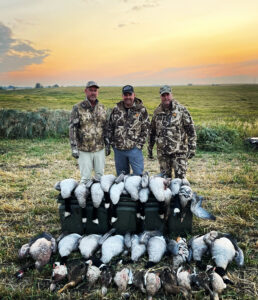 Read more about the article Waterfowl Hunting